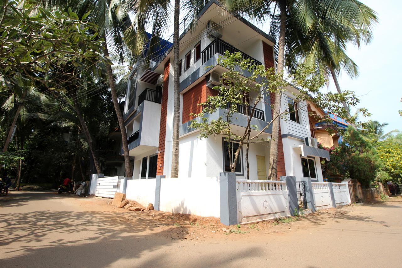 Oyo 10385 Hotel Nirmala Vilas Candolim Exterior foto